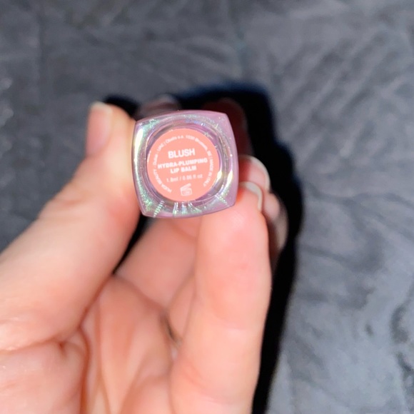 February 2023 Ipsy Glam Bag - Picture 7 of 10